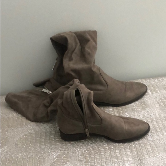 Boots - Picture 2 of 2